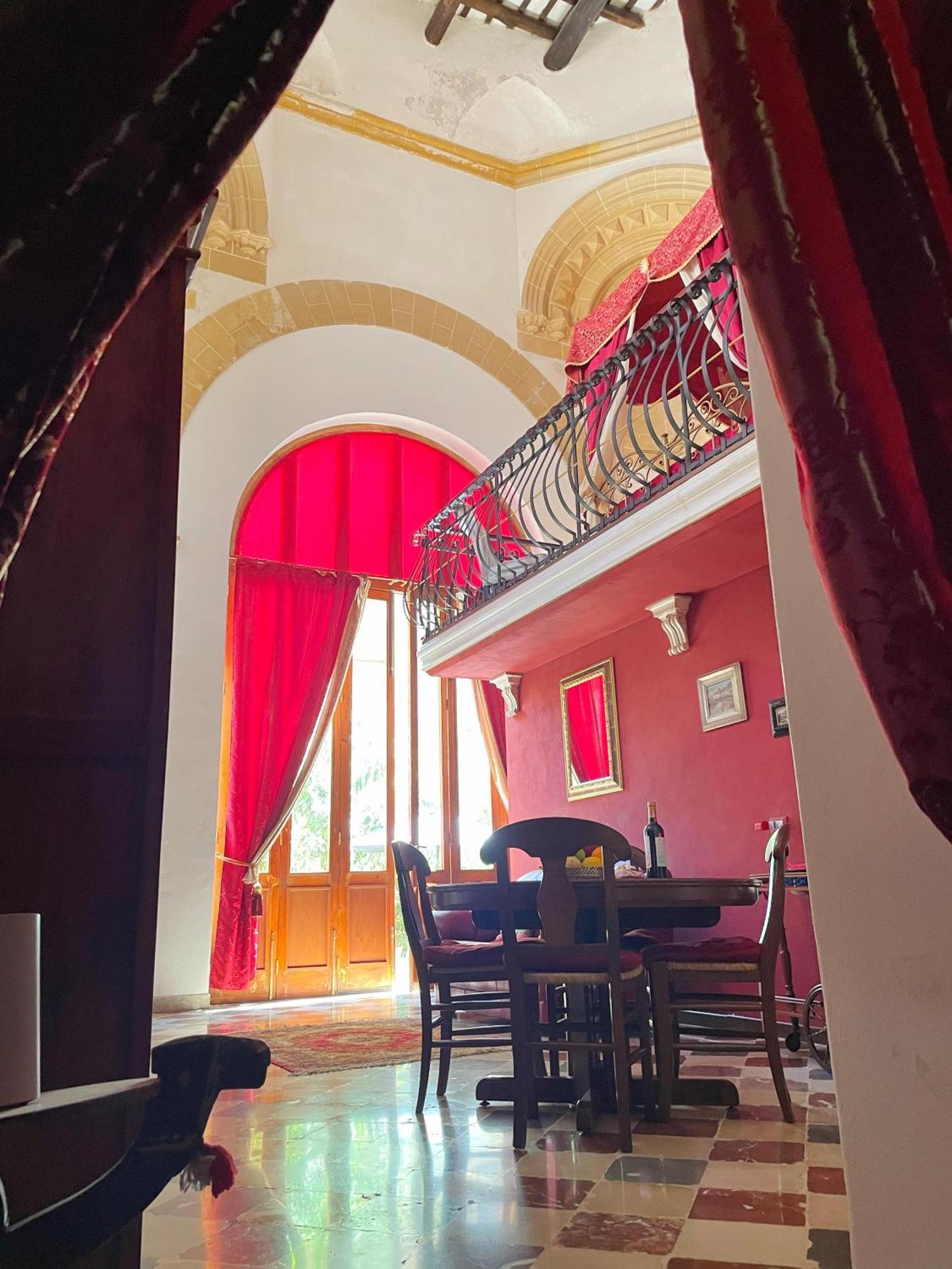 Antica Corte Delle Ninfee, Historical Private Villa Trapani Exterior photo